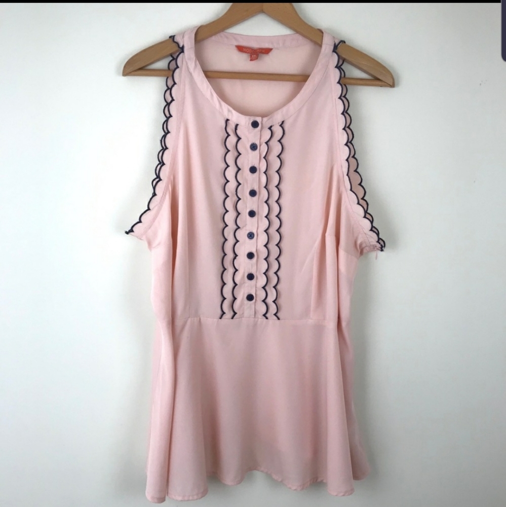 ModCloth 2X Pink Tuxedo Sleeveless Peplum Blouse